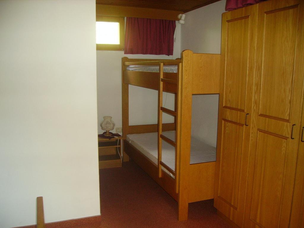 Haus Puit Mandarfen Pitztal Apartment Sankt Leonhard im Pitztal Room photo